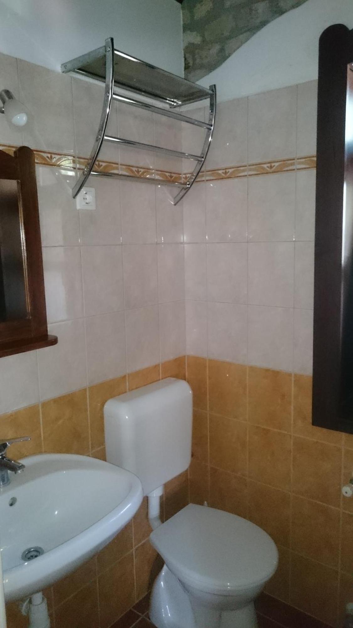 Hajoskert Vendeghaz Hotel Gonyu Phòng bức ảnh